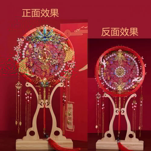 Handmade Chinese style round fan.