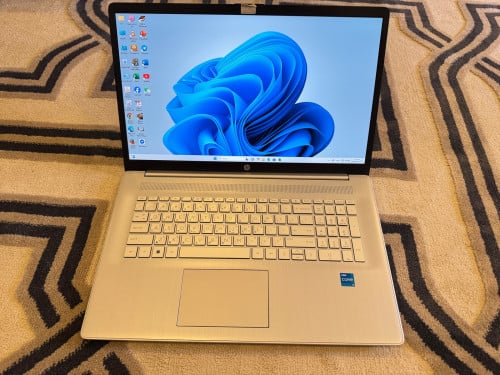 Laptop HP 17s-cu2007tu (Secondhand)