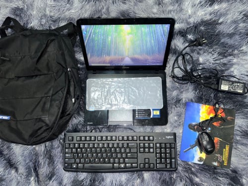 LAPTOP TOSHIBA