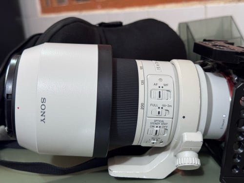 Len Sony 70-200mm F4