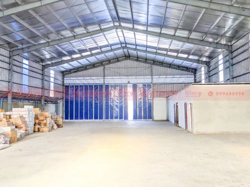 Prime 800 Sqm Warehouse For Lease On Main Road In Prek Phnov Area