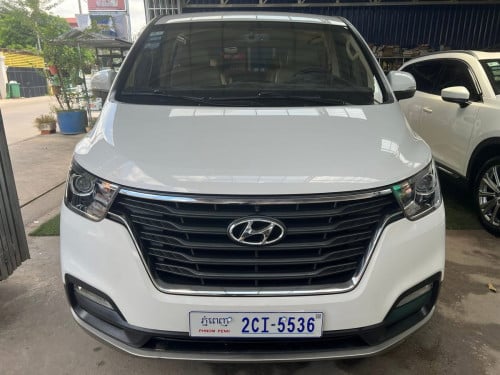 Starex ឆ្នាំ2020