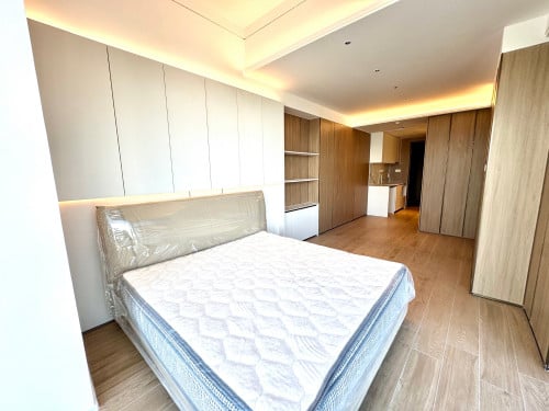 Vue Aston Condo-  Big Studio For Rent