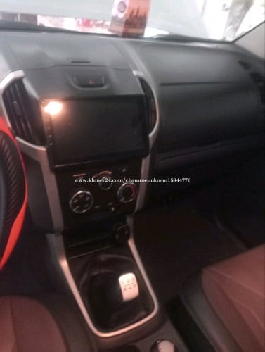 ០១៤ ឆ្វេងសុីន