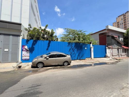 ដីជួលក្បែរផ្សារទួលទំពូង