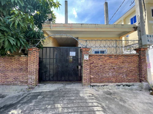 បន្ទប់ជួលក្រុងតាខ្មៅ