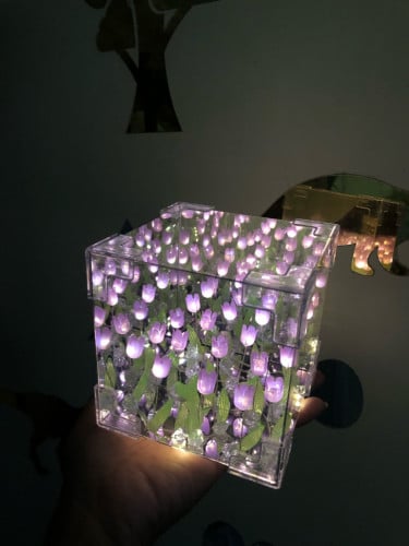 ប្រអប់ផ្កាដាក់តាំង