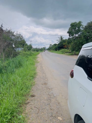 ដីលក់​ប្រញាប់​