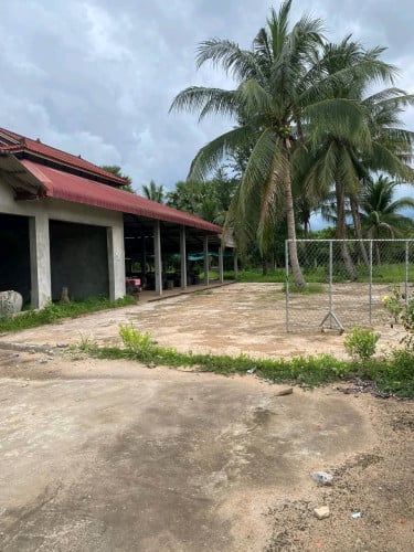 លក់ដីធូរៗ១ការ៉េកាហ្វេ១កែវ 8ហិតា(ប្លង់រឹង)