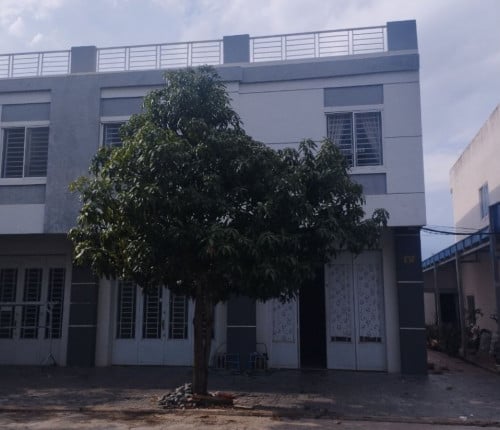 ផ្ទះសម្រាប់លក់​ -- House for Sale