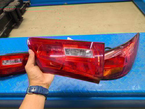 ស្តុបក្រោយ Lexus IS250 ១ឈុត