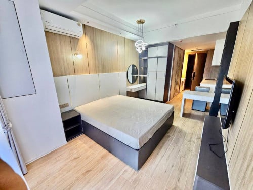 🌇 Studio room for rent – Vue Aston
