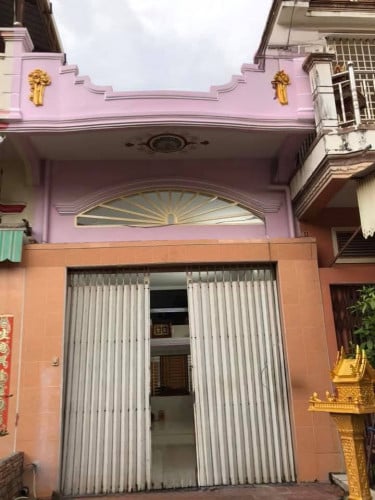 📣ផ្ទះល្វែង (ទំហំ 4.2x20m) លក់តម្លៃក្រោមទីផ្សារ