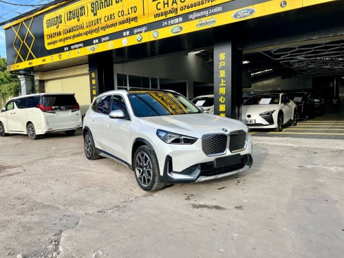 🚘BMW IX1 xDrive30L M-Sport 2024 EV