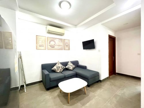 2Bedrooms Serviced Apartment With Gym for rent in Boeng Trabek