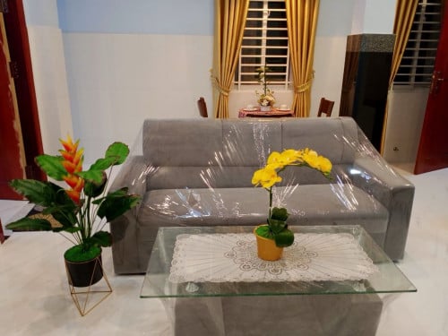 Flat house at Toul Tumpoung