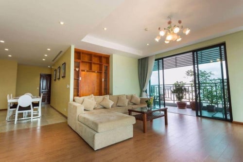 MODERN THREE BEDROOM FOR RENT-NEAR TTP 🍀