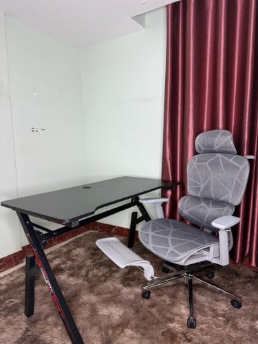 Office set table + chairs