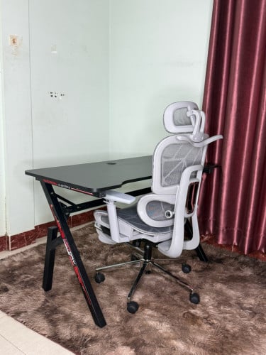 Office set table + chairs