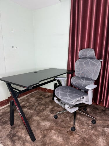 Office set table + chairs