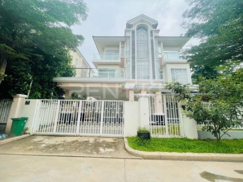 Single Villa for rent at Borey Chipmong SenSok near Aeon2 mall