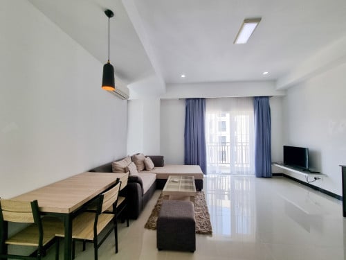 Swimming Pool Furnished Serviced Apartment with Gym For Rent near AEON mall