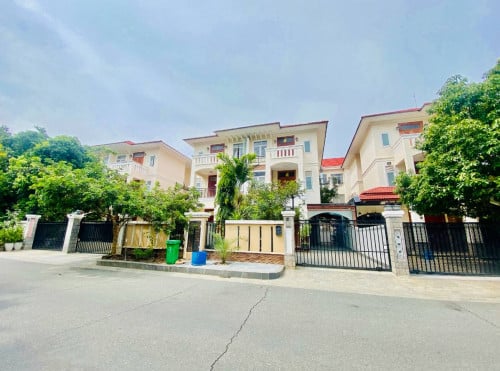 Twin Villa At Borey Grand Chroy Changvar