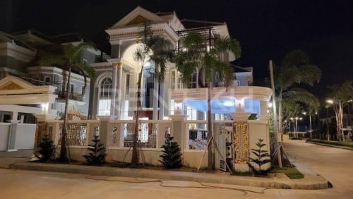 Villa for rent at Chroychangva 6A