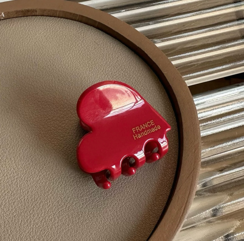 លក់ដង្កៀបសក់