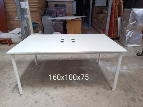 តុទល់គ្នា.