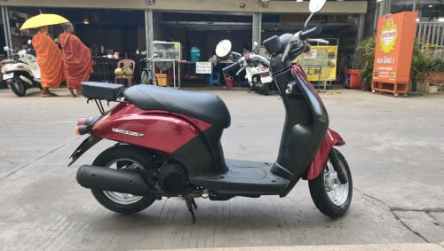 ម៉ូតូធូតដេរលក់