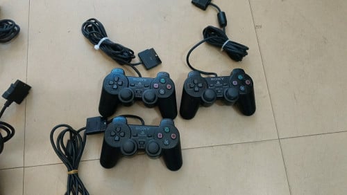 មានលក់ដៃPS2 Original