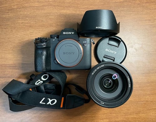 ប្រើតិចបំផុតបងប្អូន sony a7 iii + lens 24-105 sony full set condition 98%