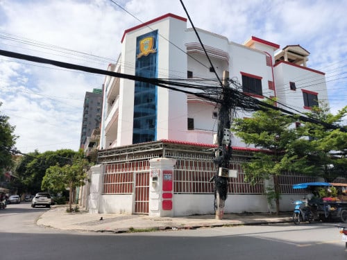 🔰អាគារសម្រាប់ជួល ផ្លូវ205 កែង 318