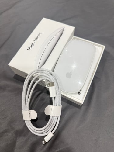 Apple Magic Mouse ខ្សែសាកនៅថ្មី