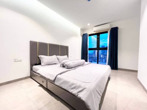 Condo Urban Village 1 For Rent