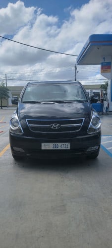 Grend starex 2009 full options បើកដំបូល