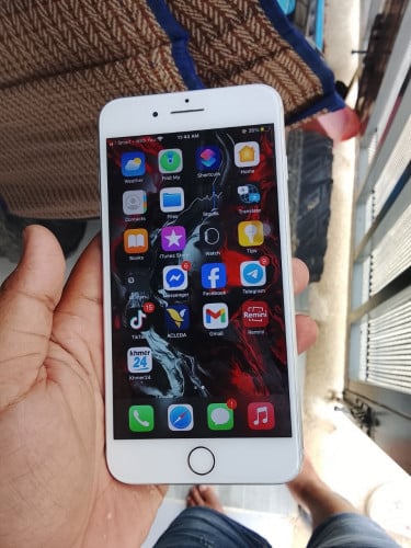 iPhone 7 Plus លក់ឬវៃដូរ