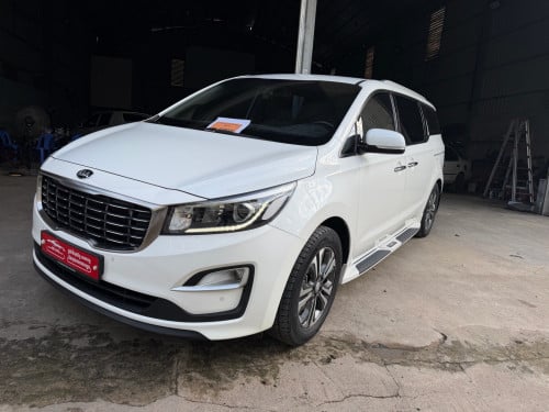 Kia Carnival 2019 Full Year