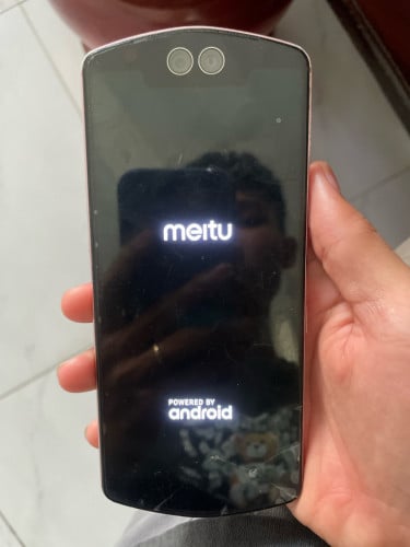 Meitu 64gb ស្អាត60$
