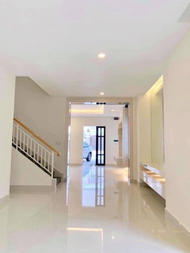 Twin B For Sale In Borey Penghout Beoung Snor