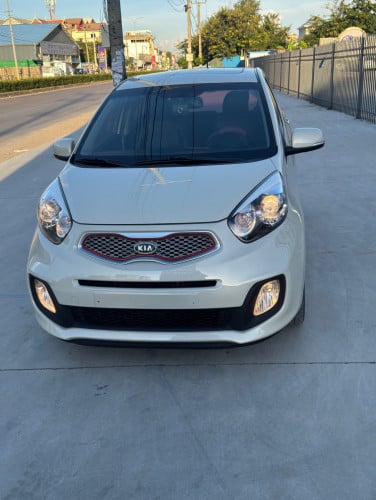 ជាប្រភេទឡានហ្វូលអប់សិនពេញបេីកដំបូល តំលៃចចារបាន