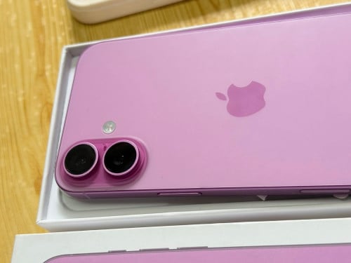 លក់16plus8xx$ 256g សុីម2 សុំណុំសុីន ថ្មី98%  (ទូរស័ព្ទប្រើផ្ទាល់ ថែដូចកូនខ្ចី ) ❤️