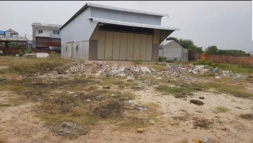 ដីលក់ សង្កាត់គោកឃ្លាង ខណ្ឌសែនសុខ ទំហំ: 30m×50m (1396m²)