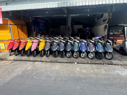 មានបោះដុំលក់រាយម៉ូតូDioគ្រប់ប្រភេទ