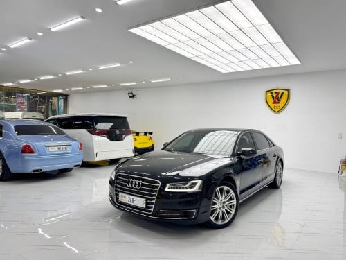 Audi A8L VVIP