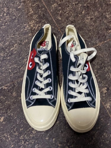 Converse shoes size 42