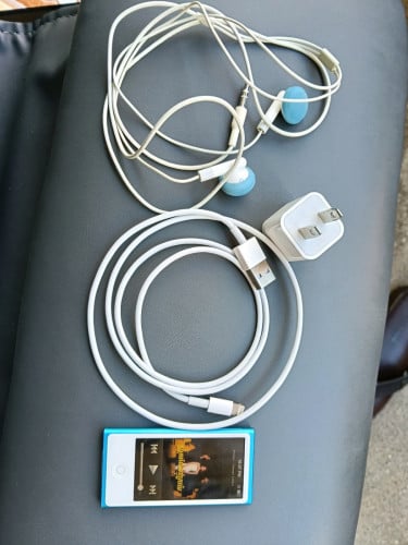 iPod Nano 7th Generation (Bluetooth)