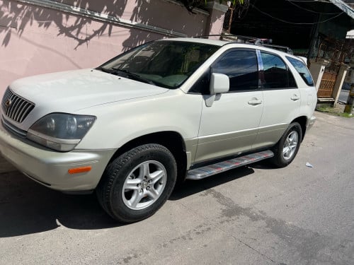 LEXUS 99 full ឡានស្អាតណាស់