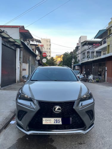 Lexus NX 200t Luxury 2015 USD36,000